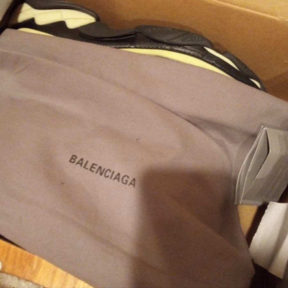 Balenciaga triple S - Picture 4 of 6